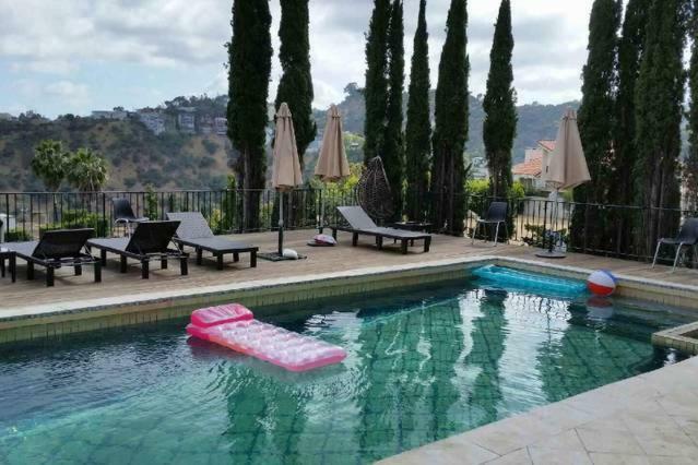 Hollywood Hills Private Room Los Ángeles Exterior foto